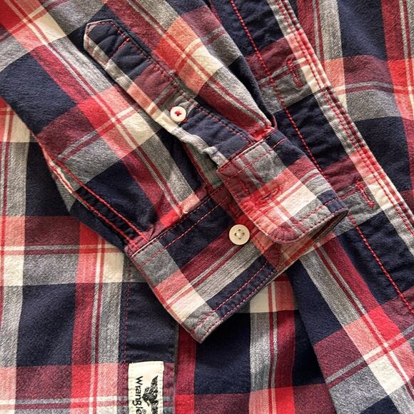 Wrangler men’s size L button down, long sleeve shirt, 2 pockets, - Picture 9 of 11